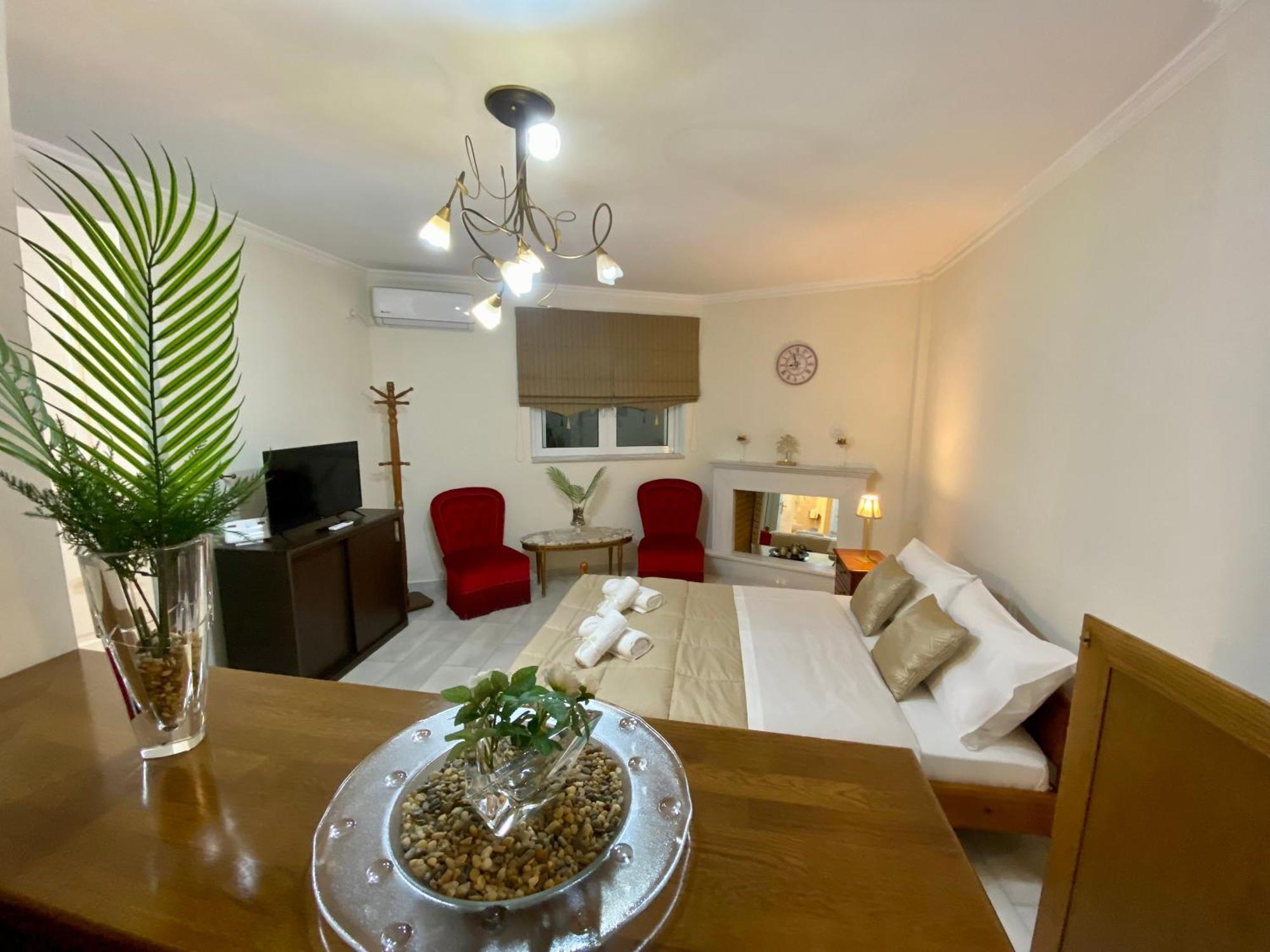 Nikos Apartment Spata  Bagian luar foto